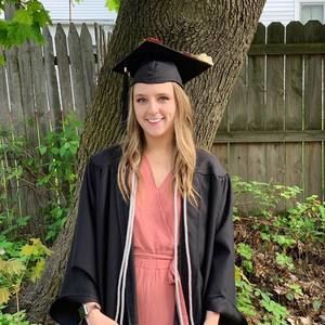 Meet your Posher, Macy